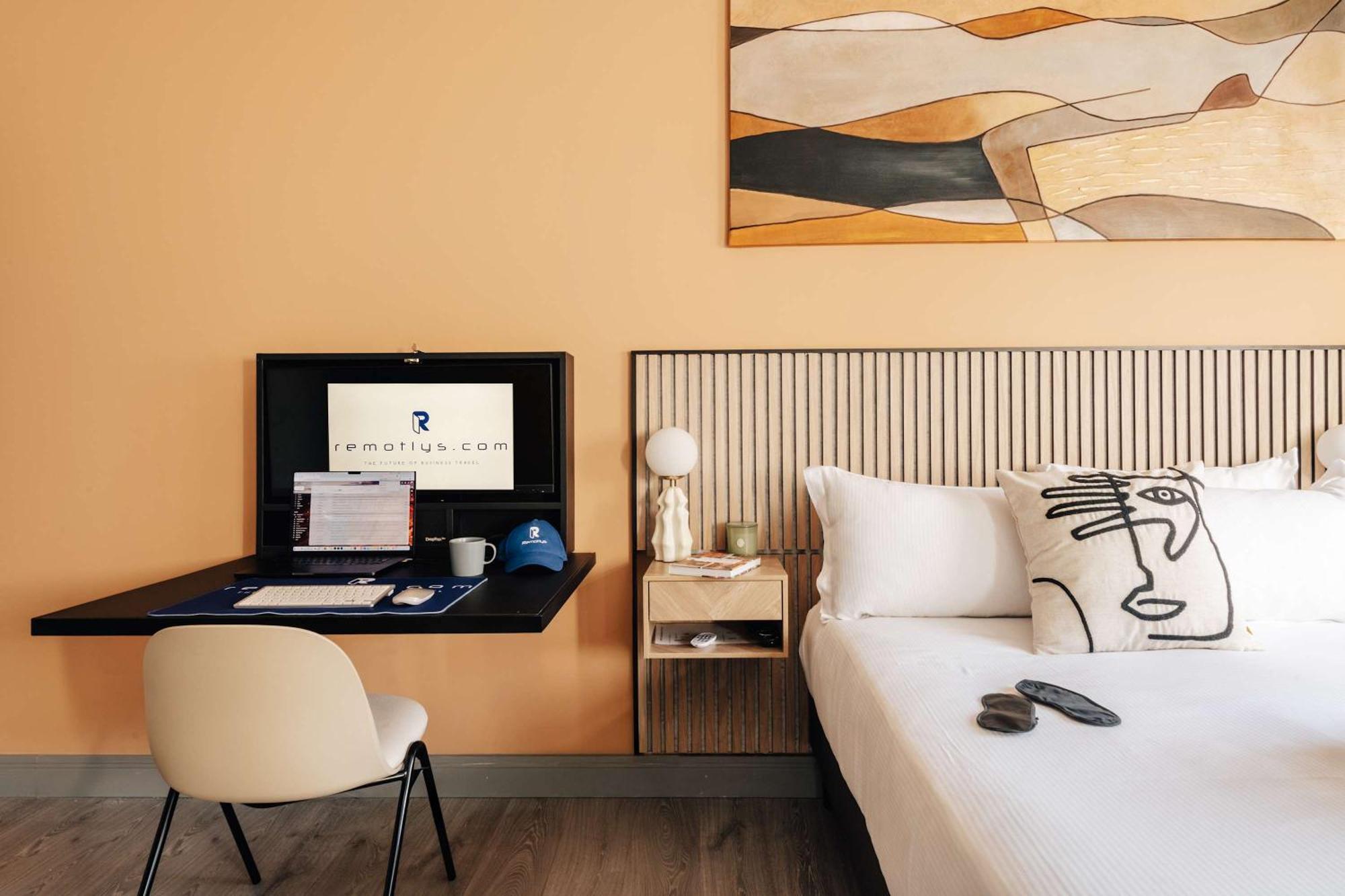 4 - Cosy In The Heart Of Earls Court